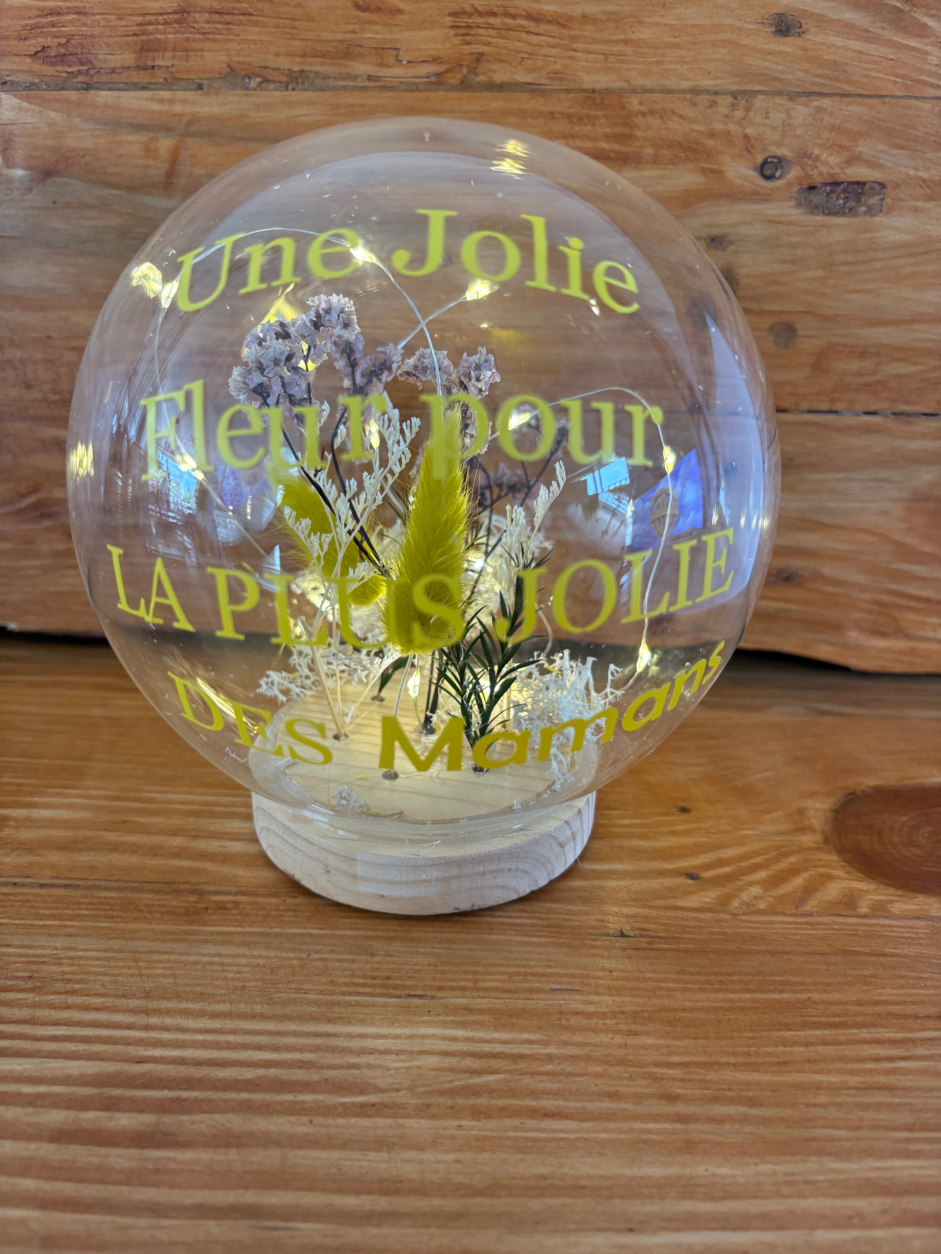 Boule Lumineuse avec Fleurs